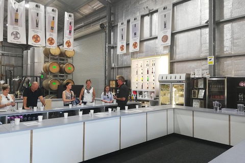 Hunter Valley Private Tour Including Wine, Chocolate, Cheese, Vodka, Gin Tasting - Accommodation Gladstone 15
