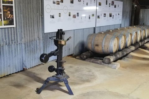 Hunter Valley Private Tour Including Wine, Chocolate, Cheese, Vodka, Gin Tasting - Accommodation Gladstone 9