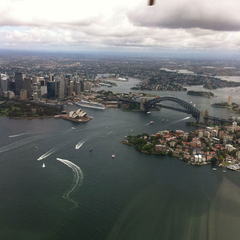 Private Tour: Sydney Helicopter Flight And Sydney Harbour Lunch - Accommodation Gladstone 3