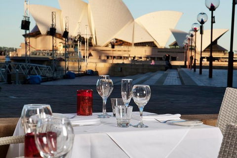 Private Tour: Sydney Helicopter Flight And Sydney Harbour Lunch - Accommodation Gladstone 1