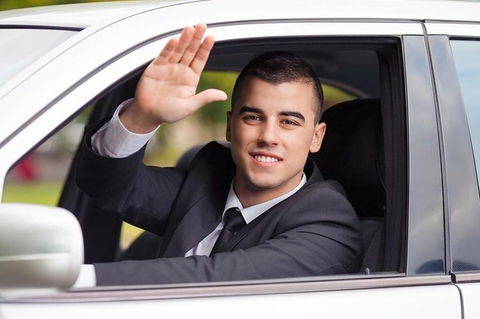 Private Byron Bay Pickup To Brisbane Airport 1-4 People 07:00am-07:00pm - Accommodation Gladstone 1