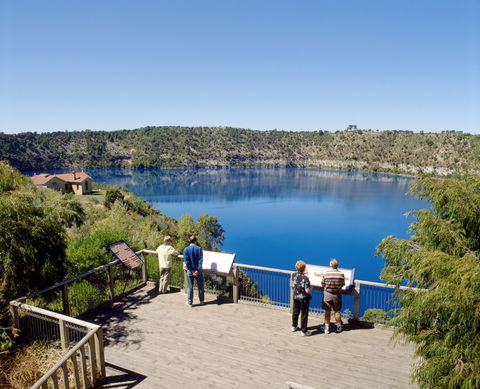Blue Lake - Accommodation Gladstone 1