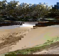 Bourke Weir - Accommodation Gladstone