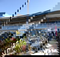 Dunn Lewis Centre - Accommodation Gladstone
