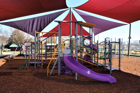 Heritage Park - Accommodation Gladstone 2