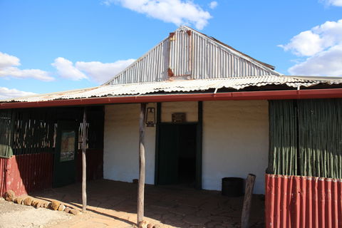 Jones Store - Accommodation Gladstone 0