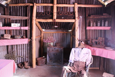 Jones Store - Accommodation Gladstone 1