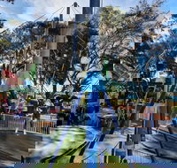 King Carnival with Mini Golf - Accommodation Gladstone