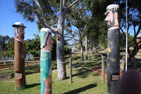 Maryboroughs Bollards - Accommodation Gladstone 1