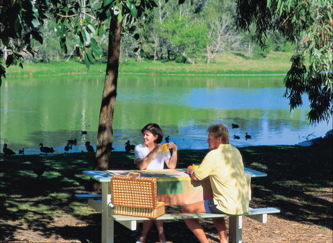 Moore Park - Accommodation Gladstone 2