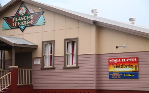 Nowra Players Theatre - Accommodation Gladstone 1