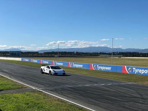 Performance Driving Australia -  Supercar Experience - Accommodation Gladstone 1