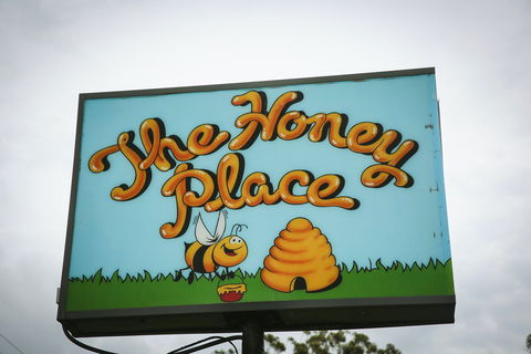 The Honey Place - Accommodation Gladstone 1
