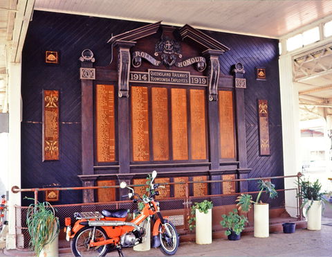 Toowoomba Railway Station, Memorial Honour Board - Accommodation Gladstone 0
