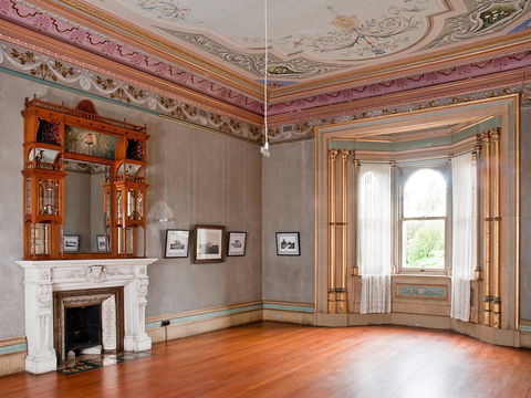Villa Alba Museum - Accommodation Gladstone 1