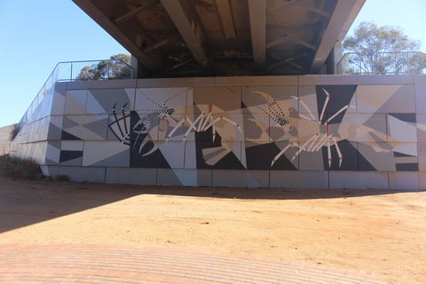 Berri Bridge Mural - Accommodation Gladstone 0