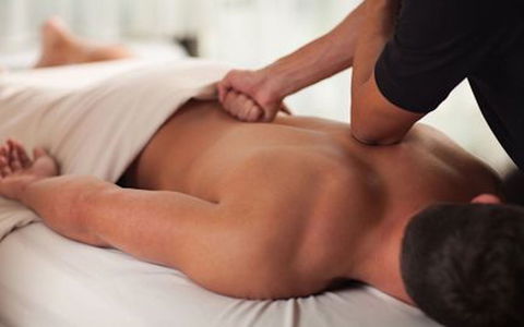 Big Thumb Massage - Accommodation Gladstone 0