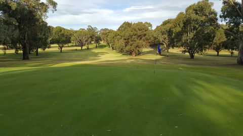Blayney Golf Club - Accommodation Gladstone 2