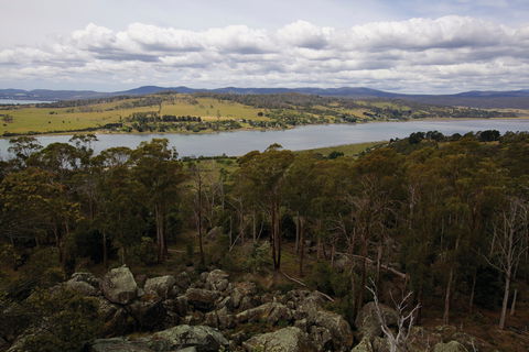 Brady's Lookout - Accommodation Gladstone 0