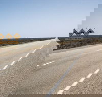 Eyre Highway - Accommodation Gladstone