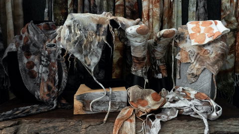 Geckostrands Textile Artist - Accommodation Gladstone 0