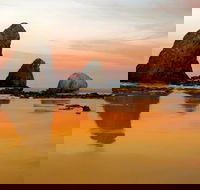 Glasshouse Rocks and Pillow Lava - Accommodation Gladstone