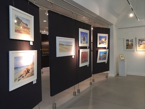 Kernewek Lowender Art Prize Collection - Accommodation Gladstone 1