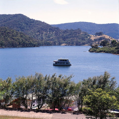Lake Eildon - Accommodation Gladstone 1