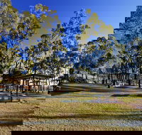 Middlemount - Accommodation Gladstone