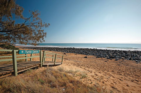 Mon Repos Beach - Accommodation Gladstone 0