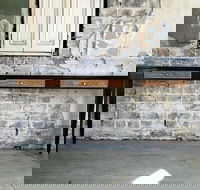 Original Finish - Accommodation Gladstone
