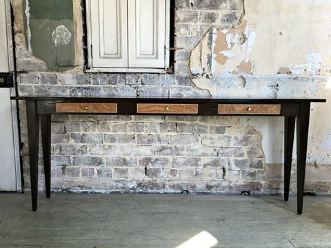 Original Finish - Accommodation Gladstone 0