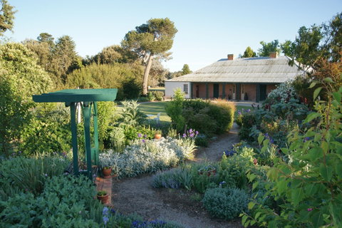 Riversdale Historic Homestead - Accommodation Gladstone 0