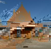 St John's Catholic Church - Accommodation Gladstone