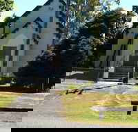 Waratah - Accommodation Gladstone