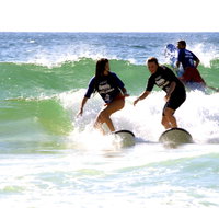 Broadbeach Surf School - Accommodation Gladstone