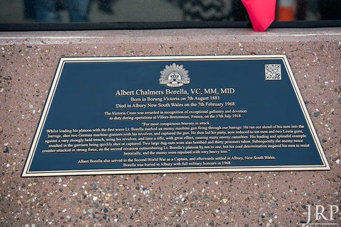 Captain Albert Borella Memorial - Accommodation Gladstone 2