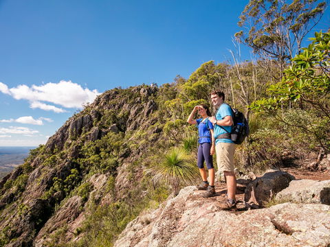 Goolman Lookout Via Rocky Knoll Lookout Trail - Accommodation Gladstone 1
