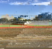 Gunning Tennis Courts - Accommodation Gladstone