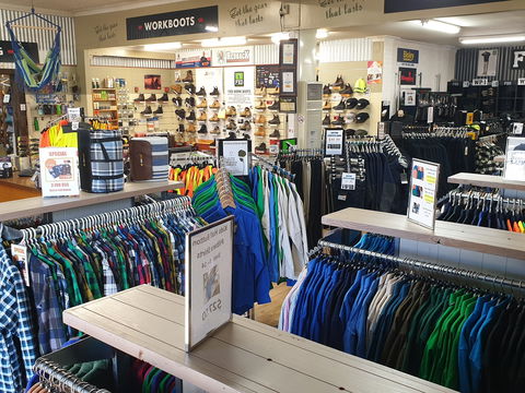 Jack Evans Workwear - Accommodation Gladstone 0