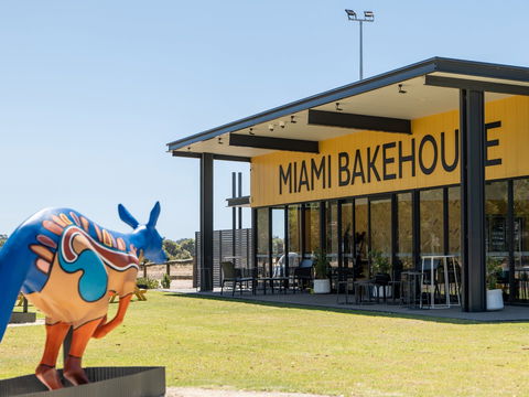 KangaART At Miami Bakehouse - Accommodation Gladstone 0