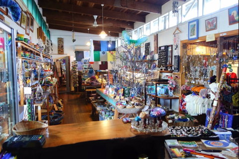 Nimbin Craft Gallery - Accommodation Gladstone 0