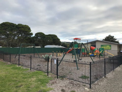 Penneshaw Playground - Accommodation Gladstone 0