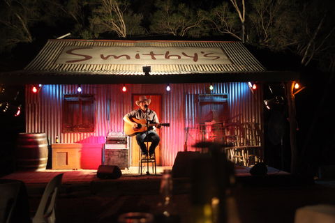 Smithy's Outback Dinner And Show - Accommodation Gladstone 2