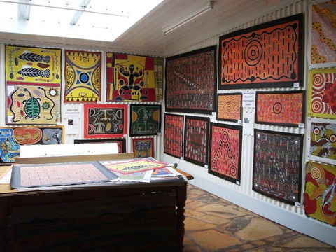 The Stockyard Gallery - Accommodation Gladstone 0