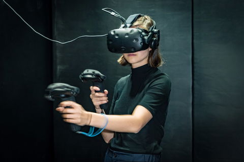 VR Plus  - Melbourne's Ultimate Virtual Reality Experience - Accommodation Gladstone 0