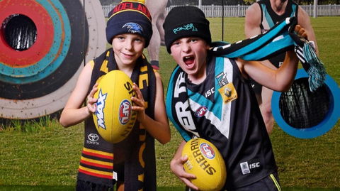 AFL Max Adelaide - Accommodation Gladstone 0