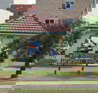 Bundaberg War Nurses Memorial and Park - Accommodation Gladstone