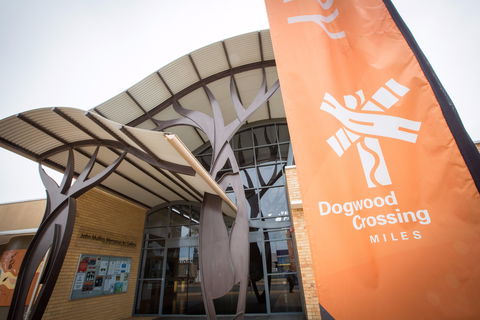 Dogwood Crossing, Miles - Accommodation Gladstone 0