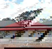 Dredge's Cottage - Accommodation Gladstone